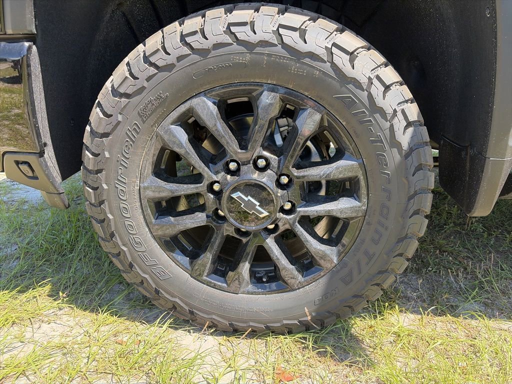 New 2026 Chevrolet Silverado 2500 LTZ w/ LTZ Plus Package image 9