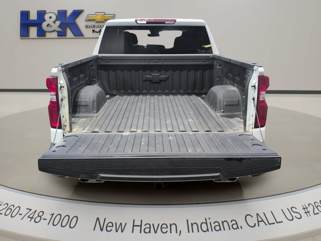 Used 2025 Chevrolet Silverado 1500 RST AWD/4WD image 26