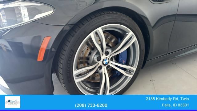 Used 2016 BMW M5 RWD image 11