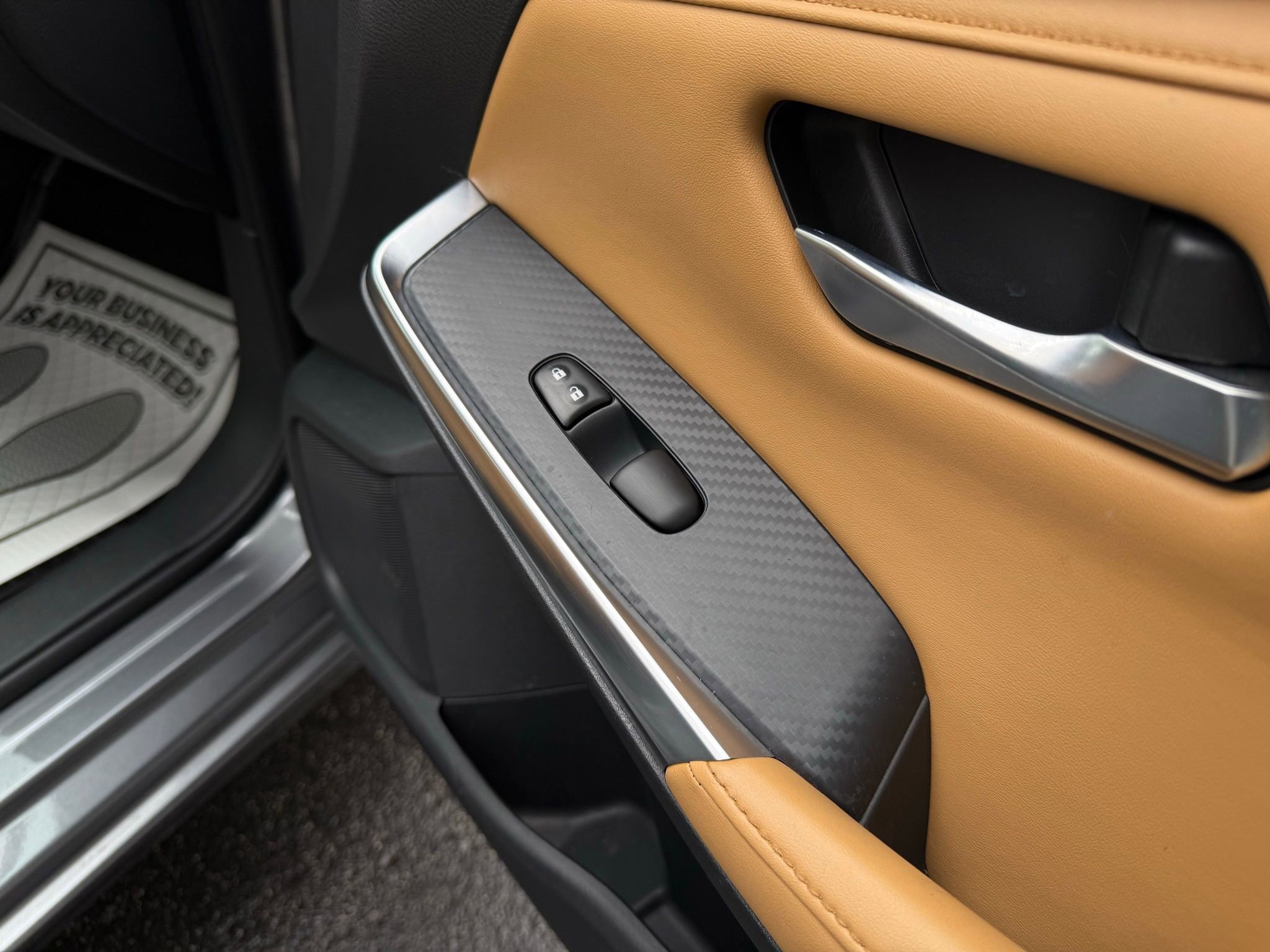 Used 2020 Nissan Sentra SV w/ SV Premium Package image 13