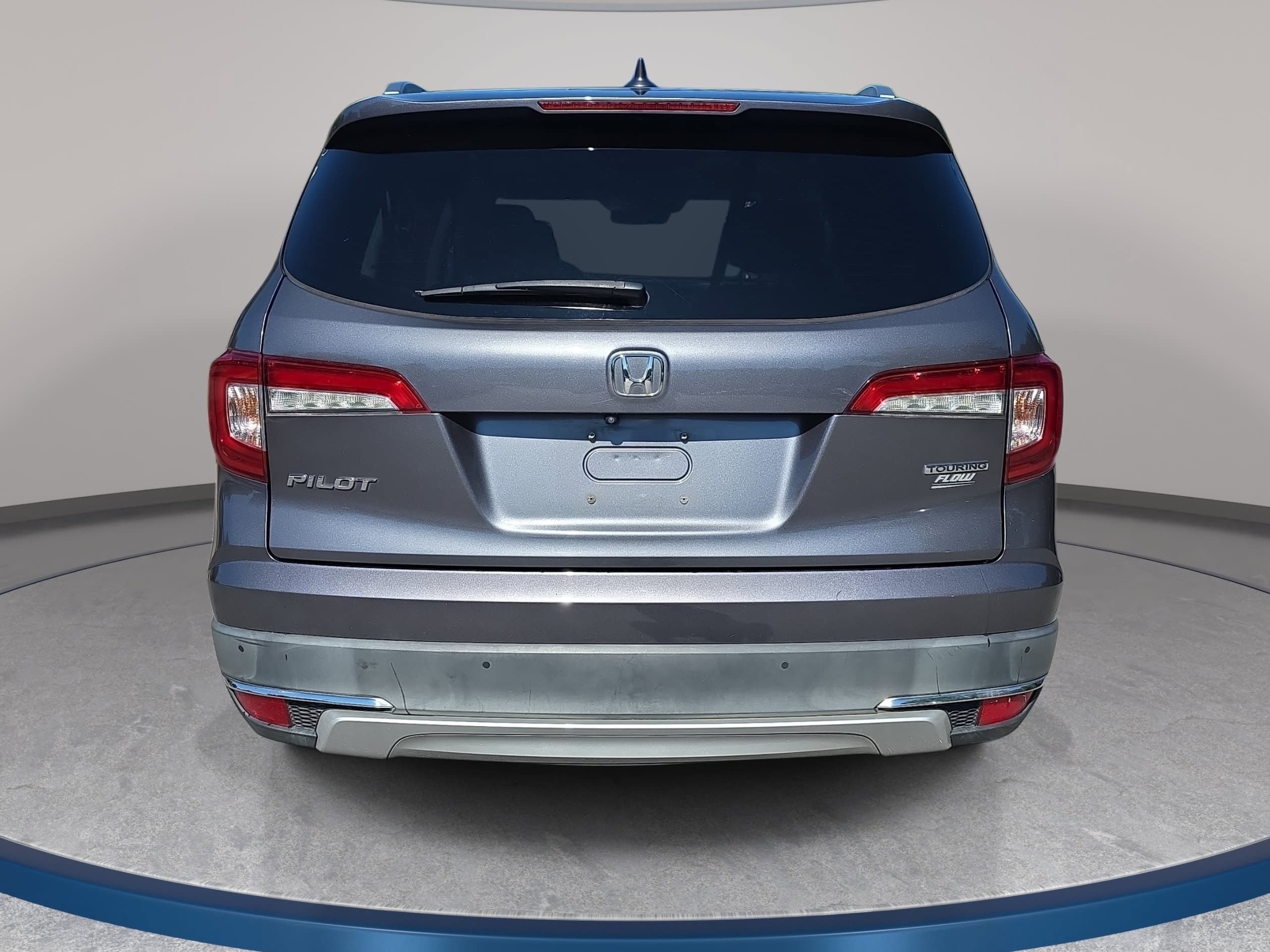 Used 2019 Honda Pilot Touring image 6
