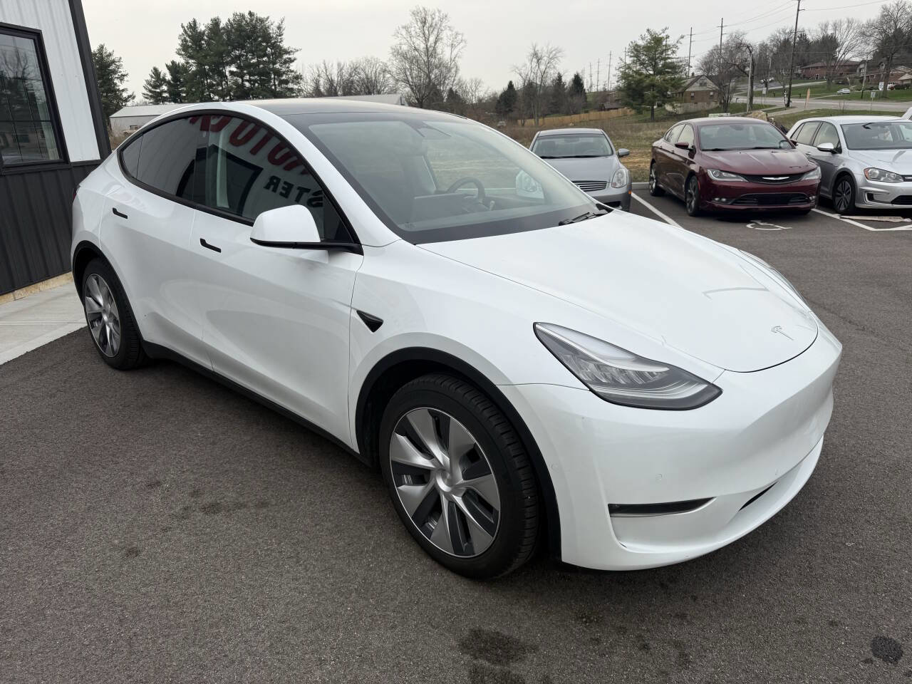 Used 2020 Tesla Model Y Long Range image 6