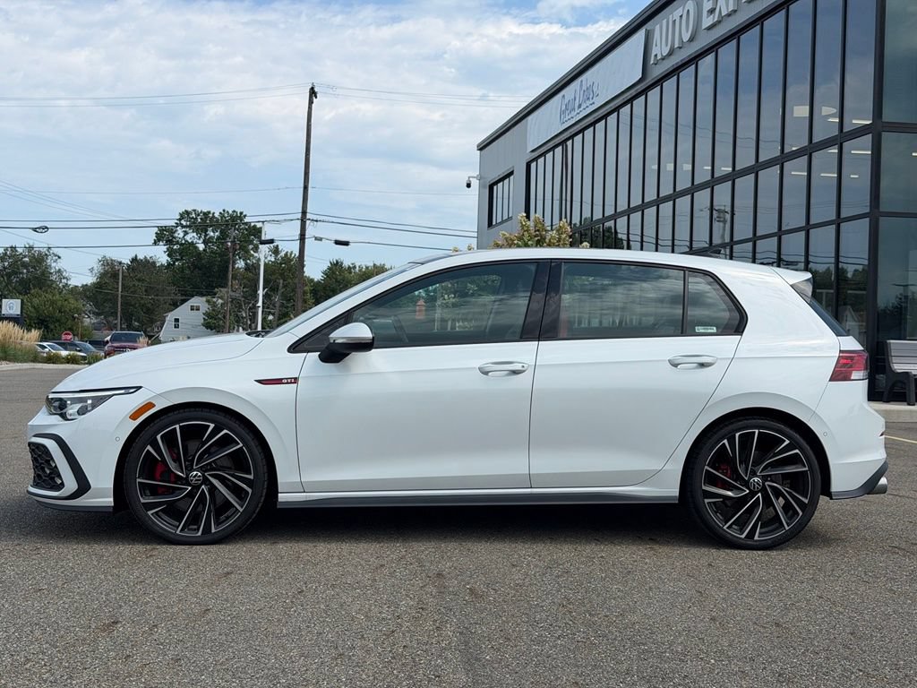 Certified 2024 Volkswagen GTI Autobahn FWD image 2