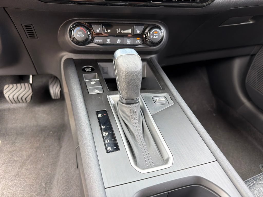 New 2026 Nissan Kicks SV w/ SV Premium Package AWD/4WD image 12