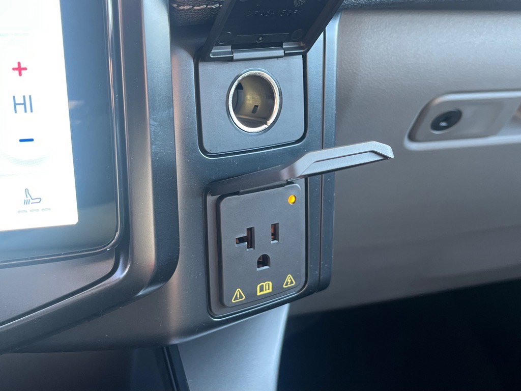 New 2025 Ford F150 Lightning Flash image 15