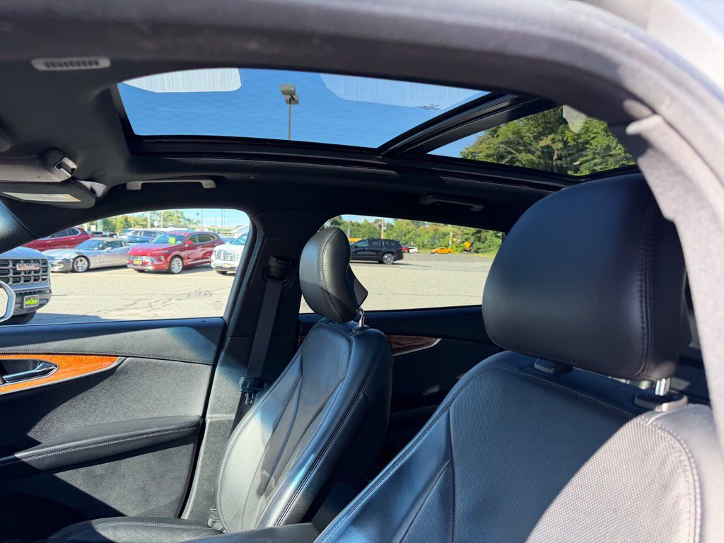 Used 2019 Lincoln Nautilus Reserve AWD/4WD image 17