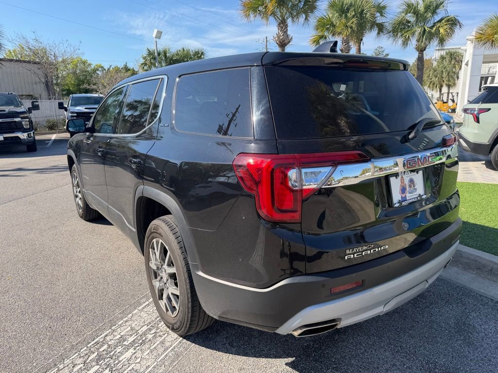 Used 2023 GMC Acadia SLE image 5