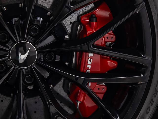 Used 2023 McLaren GT RWD image 17