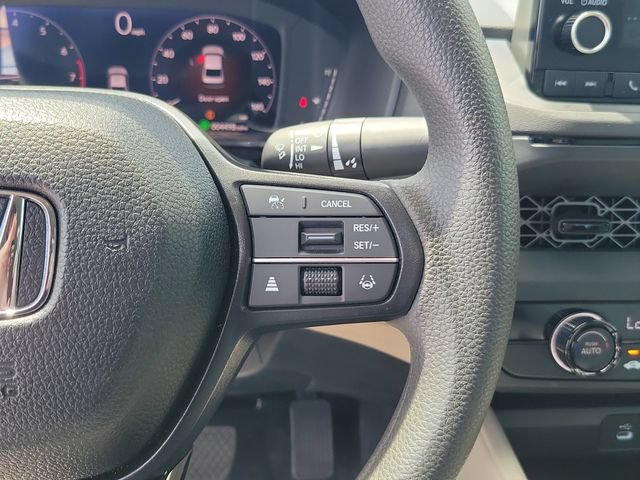 Certified 2025 Honda Accord LX image 17
