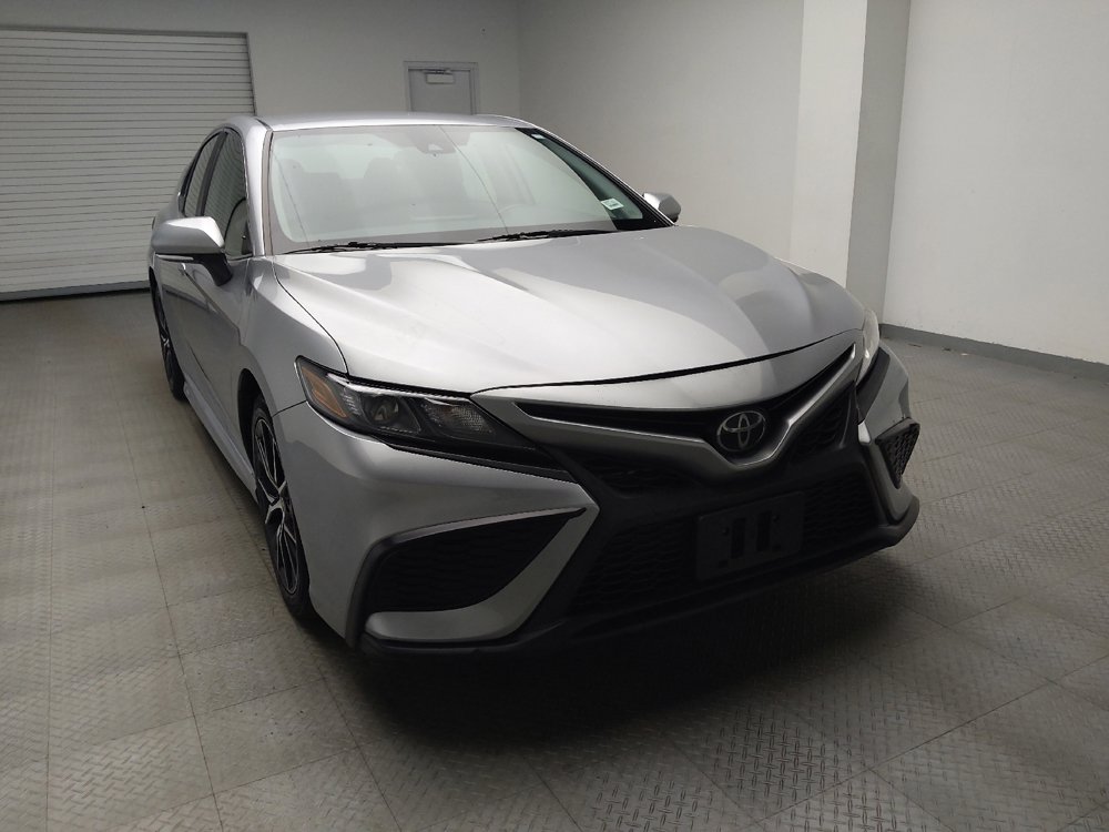 Used 2023 Toyota Camry SE FWD image 14