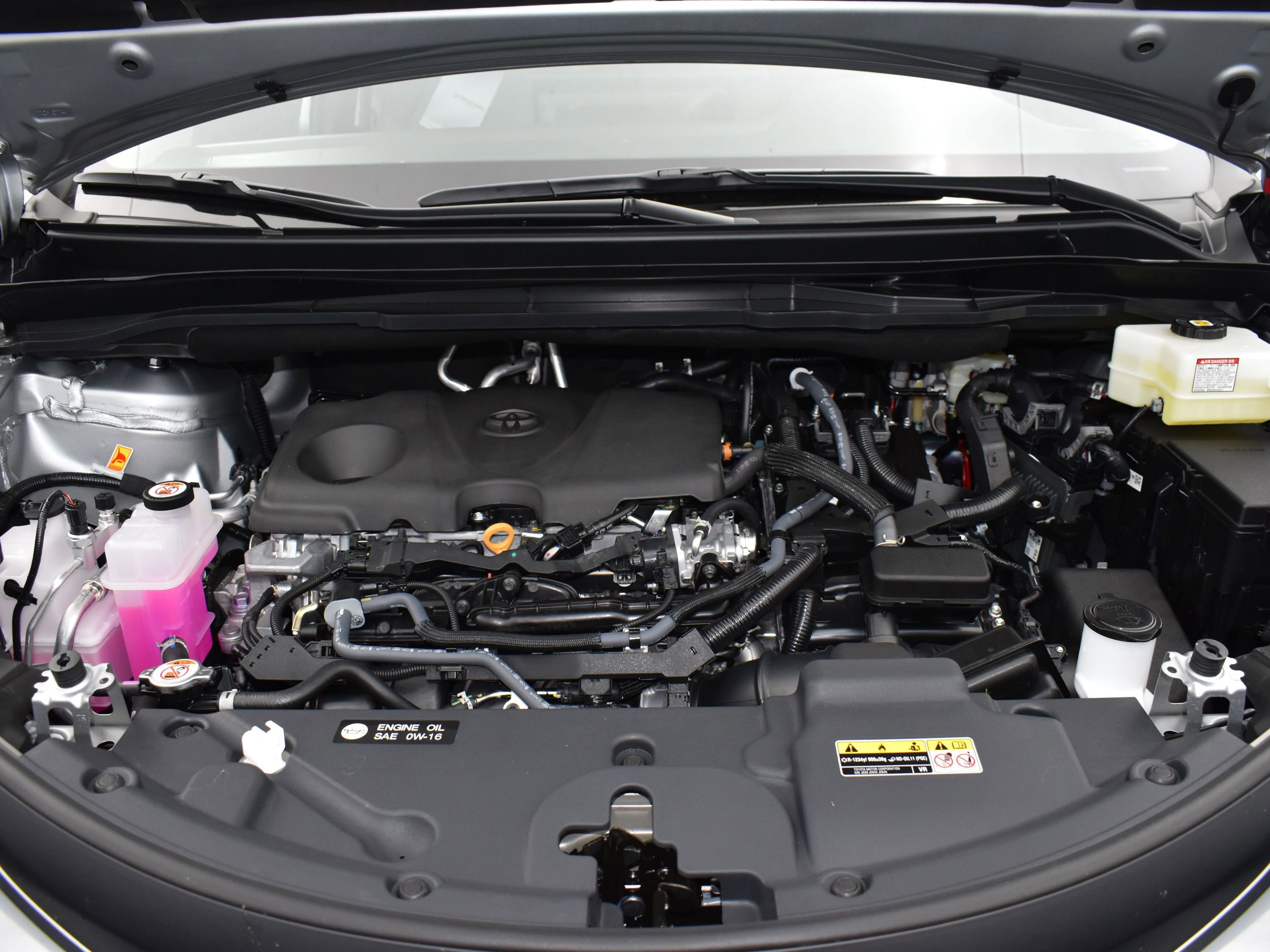 Used 2025 Toyota Sienna XLE FWD image 22