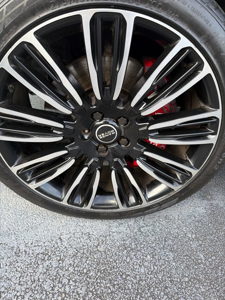 Used 2018 Land Rover Range Rover HSE AWD/4WD image 6