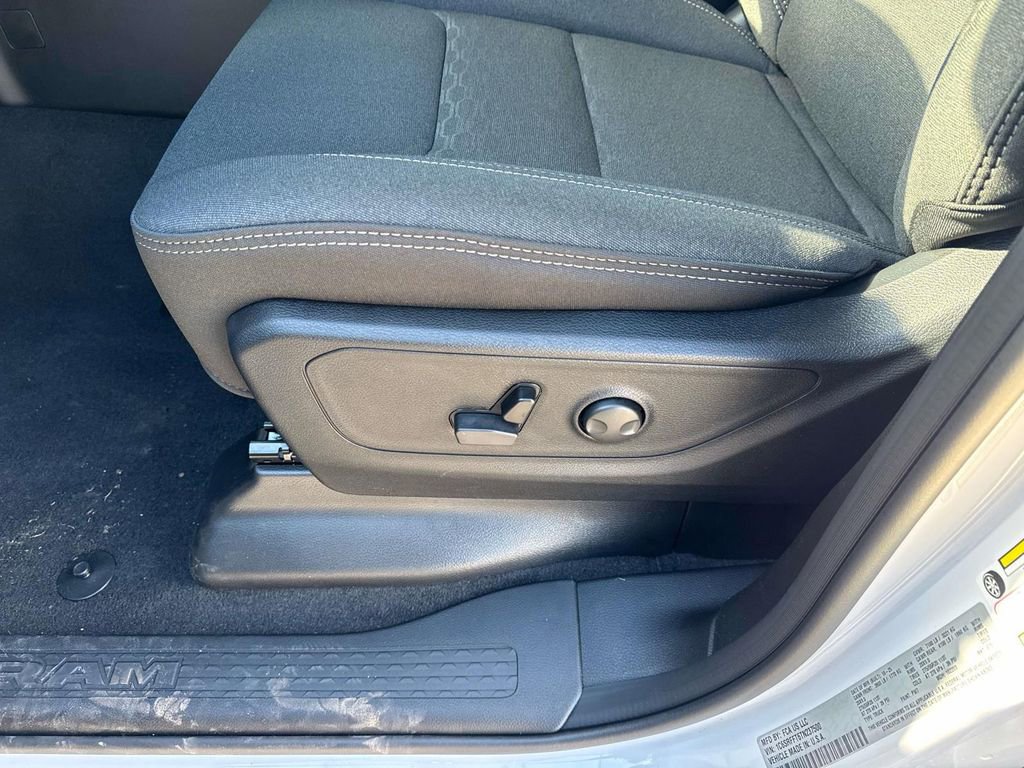 New 2026 RAM 1500 Big Horn image 14