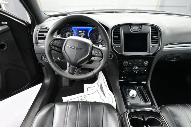 Used 2023 Chrysler 300 S RWD image 22