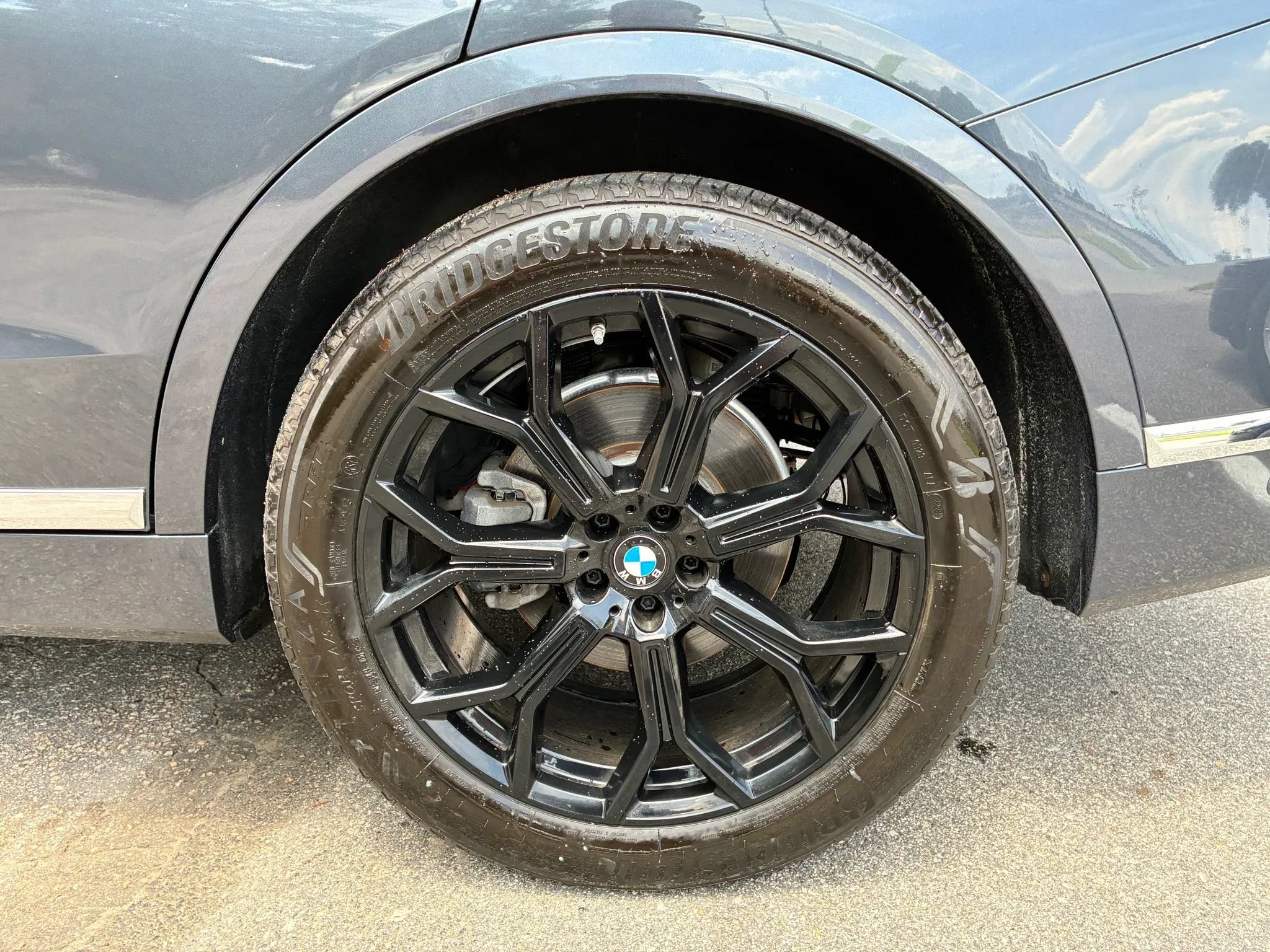 Used 2020 BMW X7 xDrive40i w/ Premium Package AWD/4WD image 30