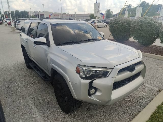 Used 2019 Toyota 4Runner SR5 RWD image 14