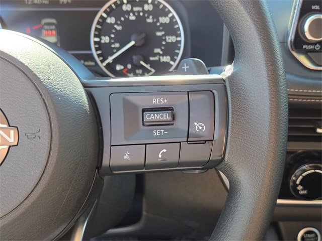 Used 2023 Nissan Rogue S image 28