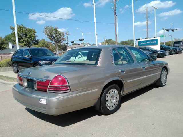 Used 2003 Mercury Grand Marquis GS RWD image 6