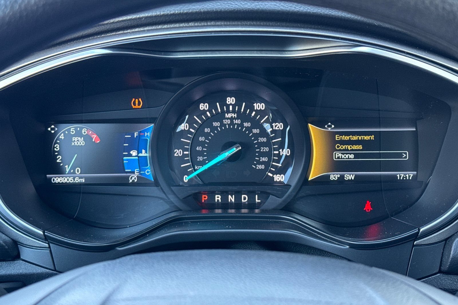 Used 2020 Ford Fusion SE FWD image 40