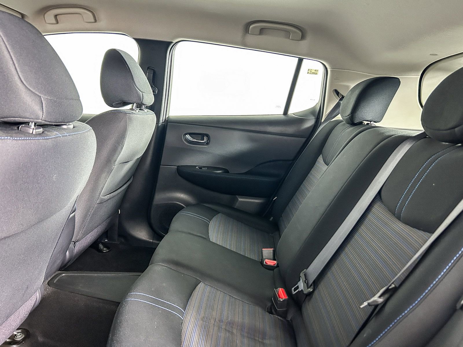 Used 2018 Nissan Leaf S w/ S Charge Package image 18