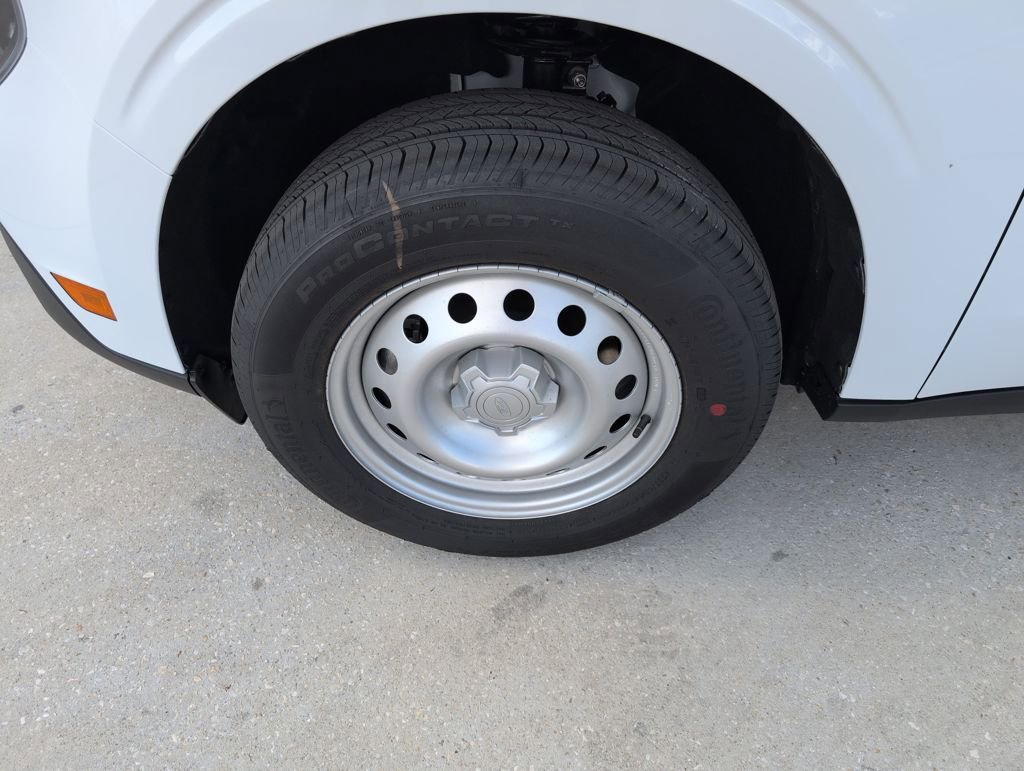 New 2026 Ford Maverick XL image 15