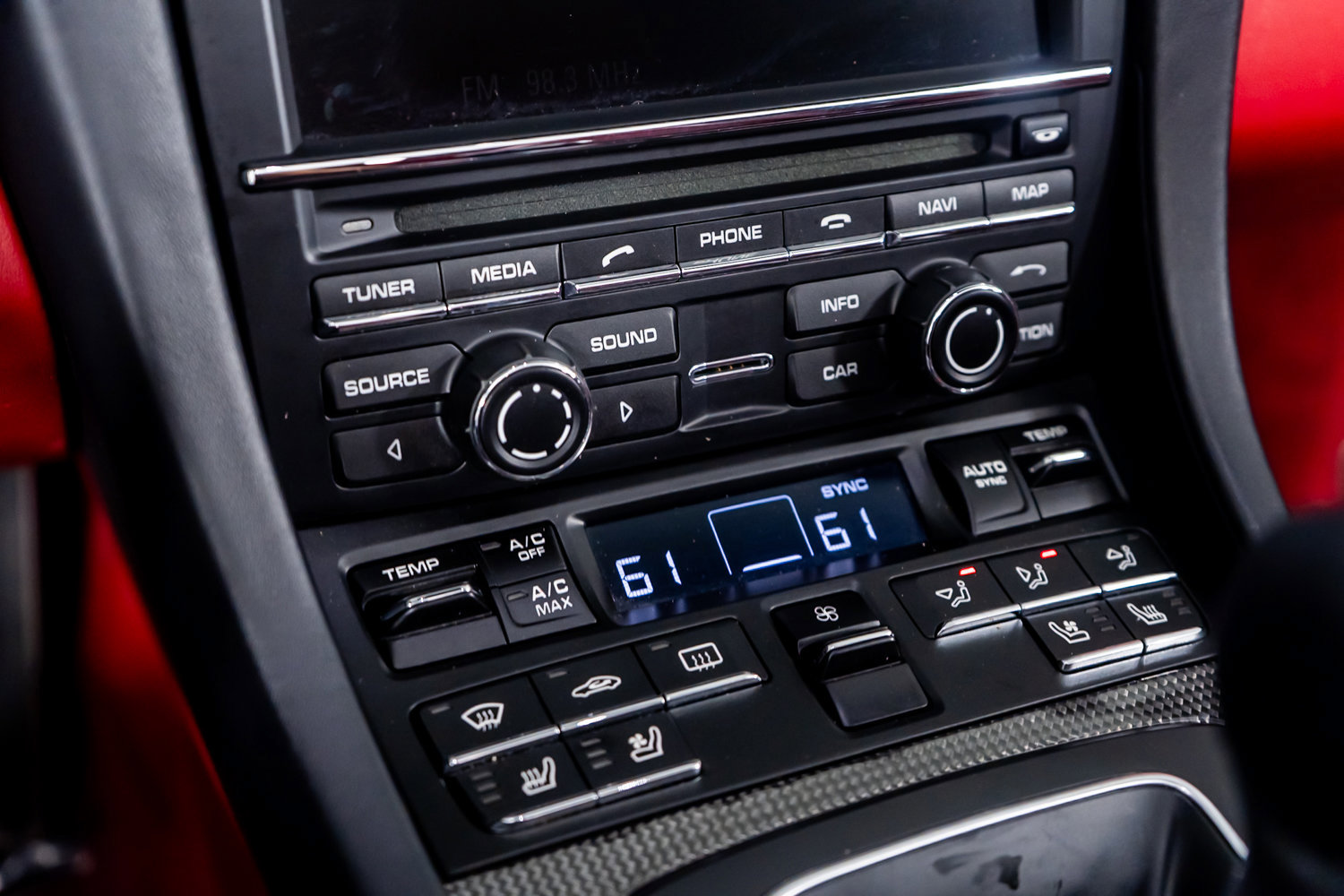 Used 2016 Porsche 911 Turbo S image 29