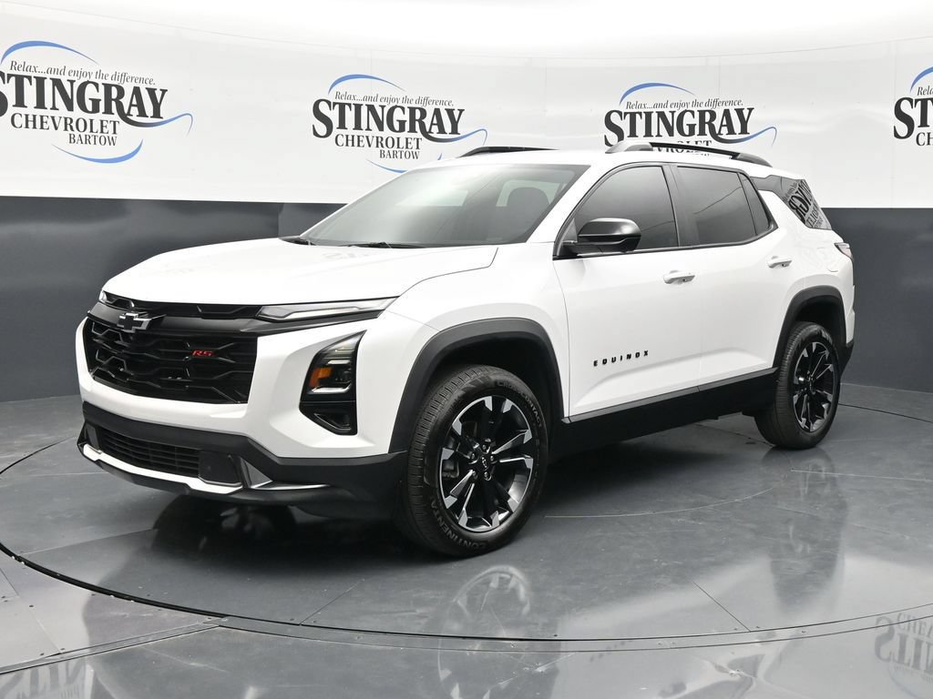Certified 2025 Chevrolet Equinox RS w/ Safety and Technology Package FWD image 4
