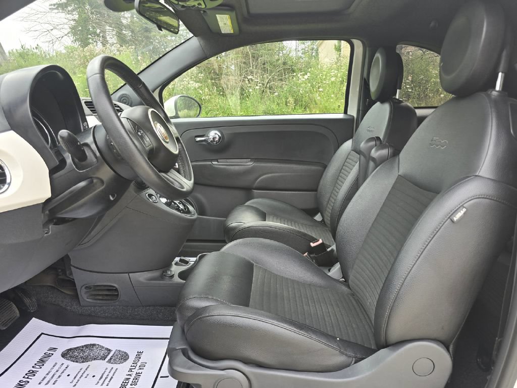 Used 2015 FIAT 500 Sport w/ Comfort/Convenience Group FWD image 13