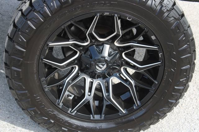 Used 2024 Ford F250 Lariat w/ Black Appearance Package image 16