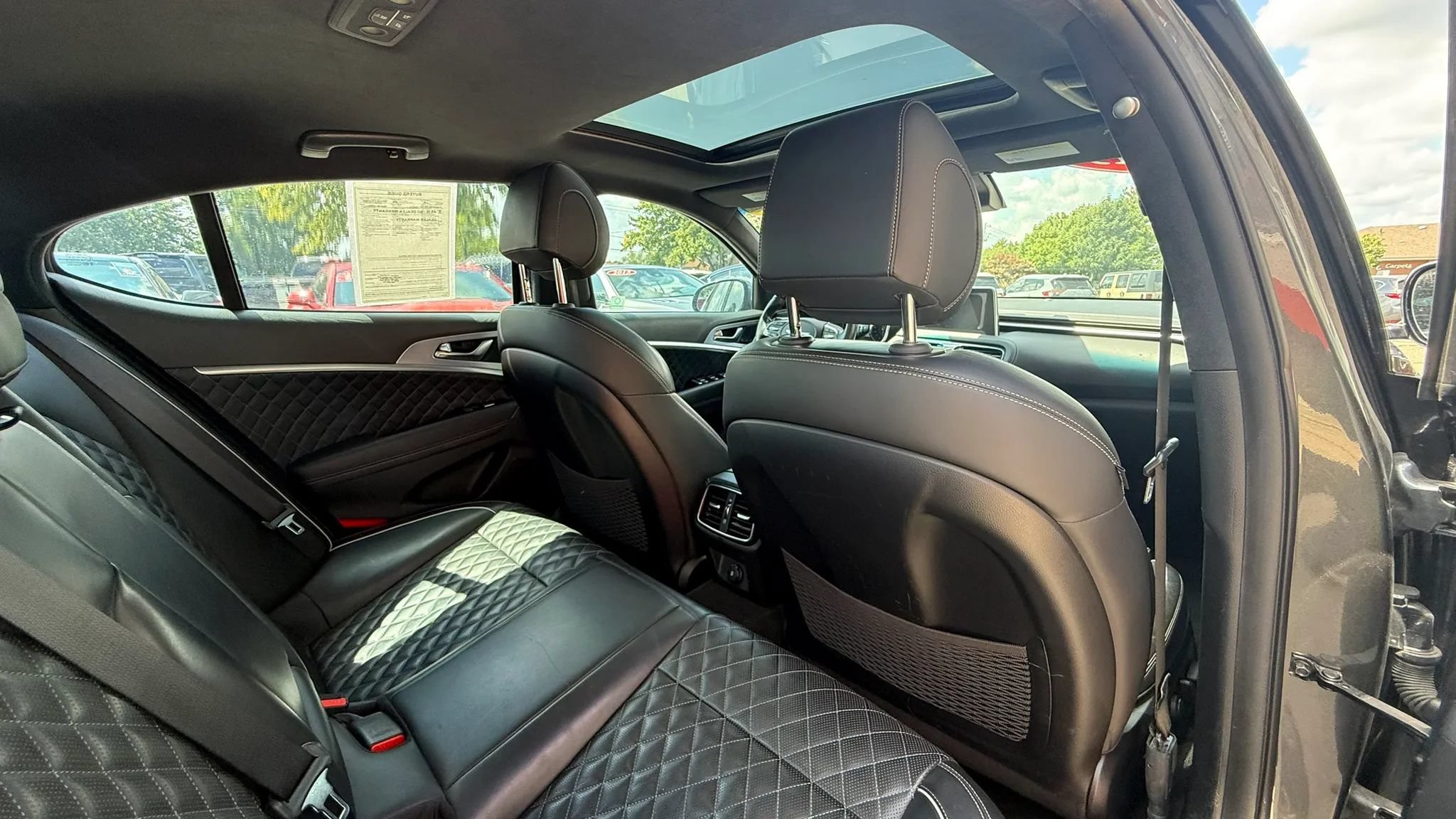 Used 2019 Genesis G70 2.0T Advanced w/ Sport Package AWD/4WD image 12