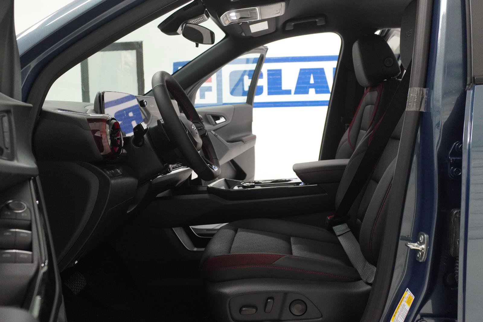 New 2027 Chevrolet Equinox RS FWD image 5