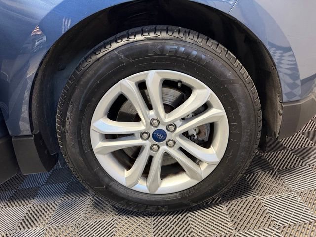 Used 2019 Ford Edge SEL w/ Equipment Group 201A AWD/4WD image 45