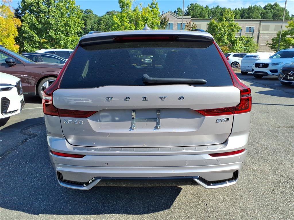 New 2026 Volvo XC60 B5 Plus w/ Protection Package Premier AWD/4WD image 4
