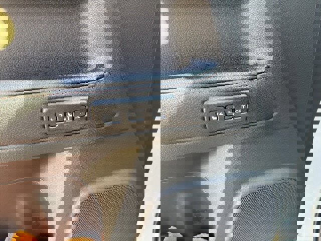 Used 2023 Toyota 4Runner Limited image 8