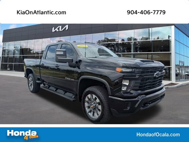 Used 2025 Chevrolet Silverado 2500 Custom AWD/4WD video 1