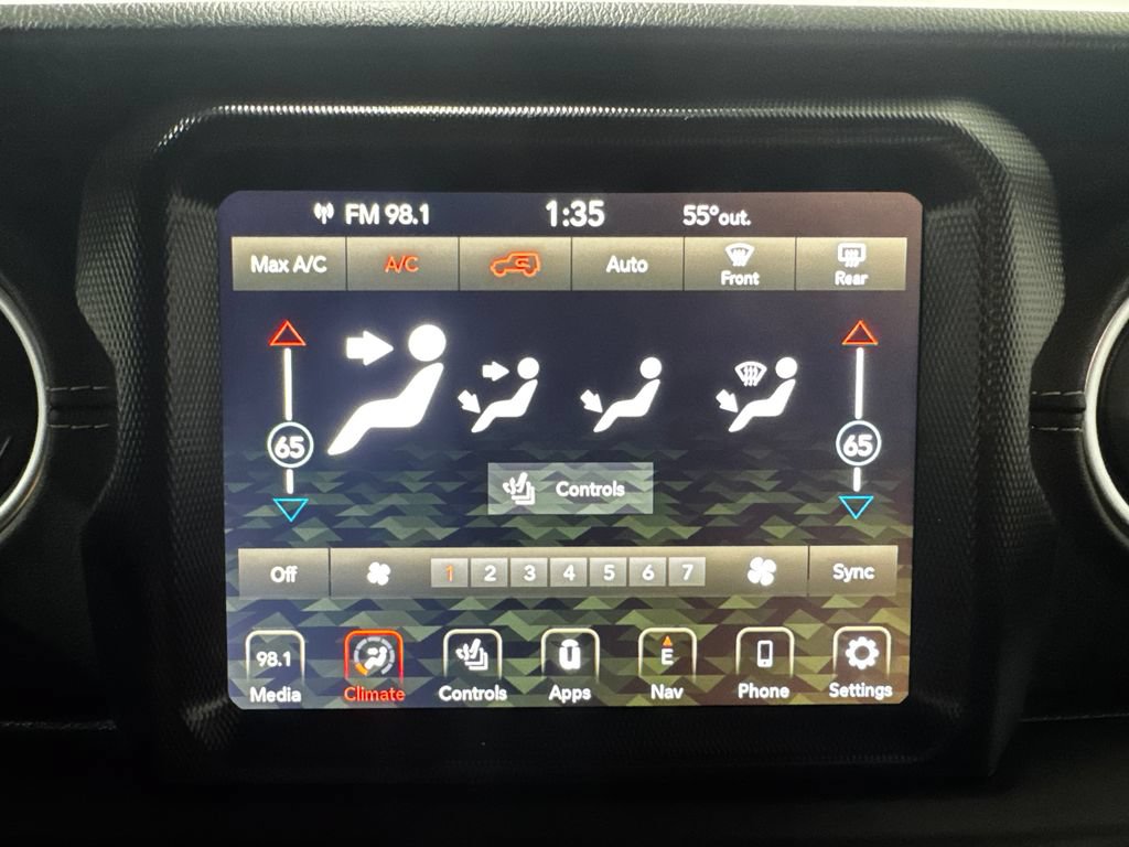 Used 2023 Jeep Wrangler Unlimited Sahara w/ Dual Top Group AWD/4WD image 35