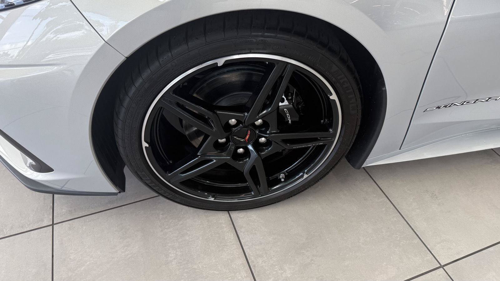 Used 2023 Chevrolet Corvette Stingray Coupe RWD image 13