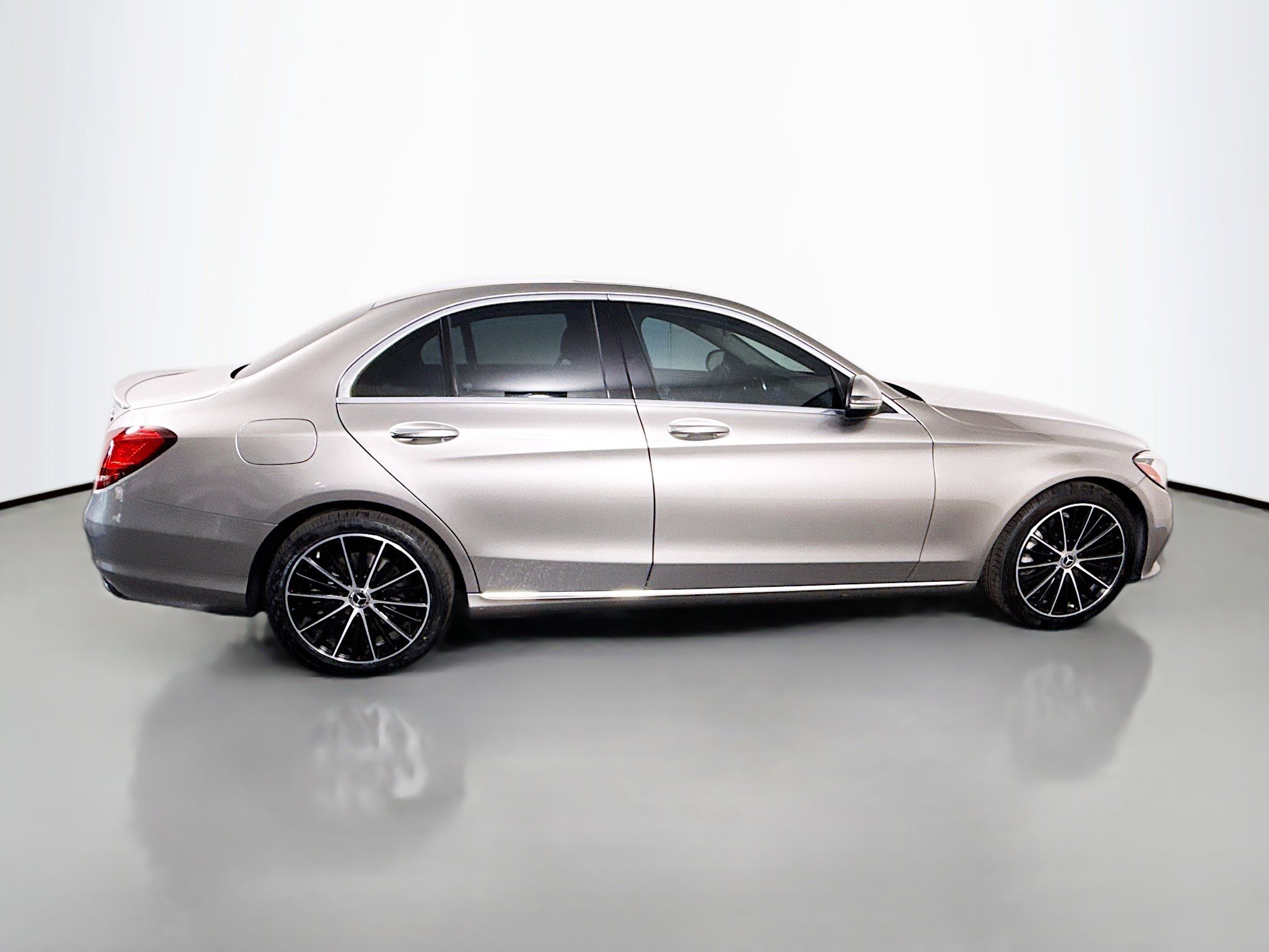 Used 2020 Mercedes-Benz C 300 Sedan image 11