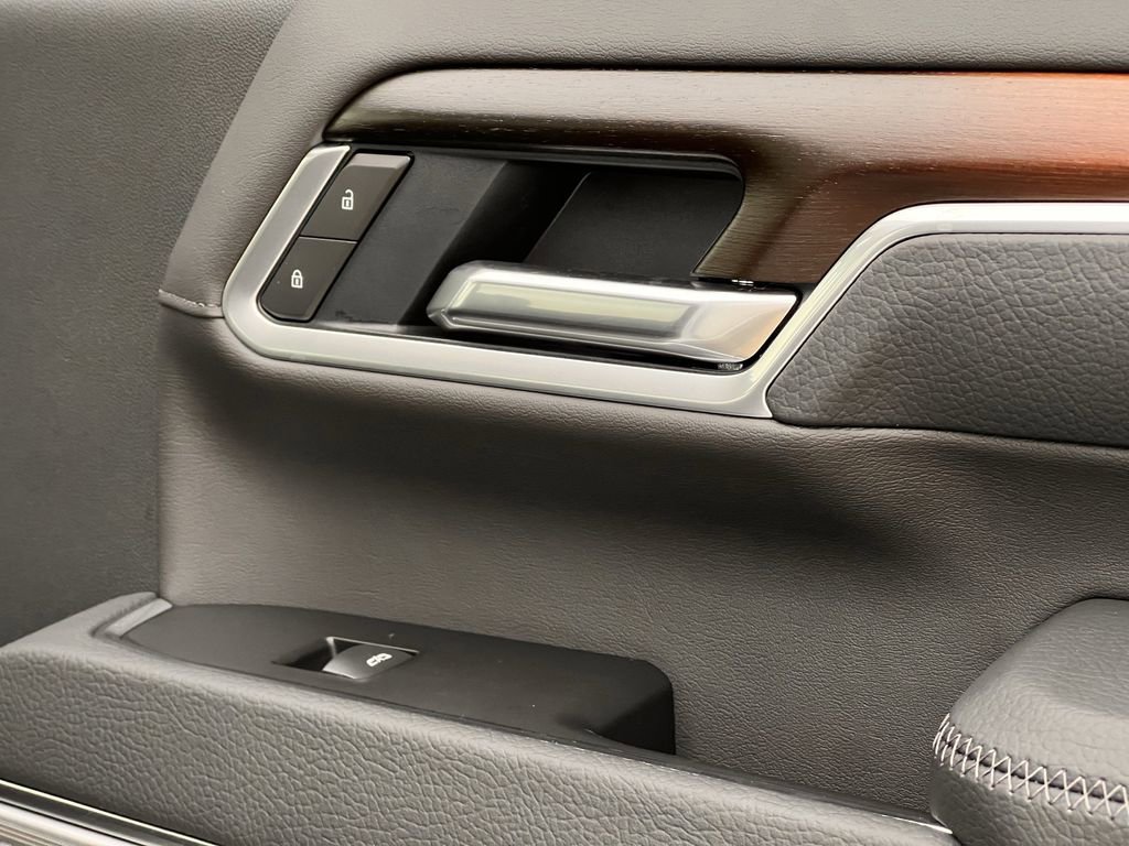New 2026 GMC Sierra 2500 Denali w/ Denali Reserve Package image 28