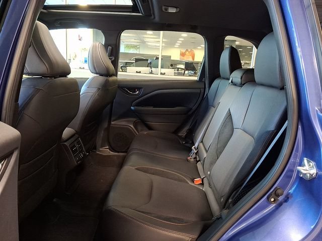Used 2025 Subaru Forester Touring AWD/4WD image 9