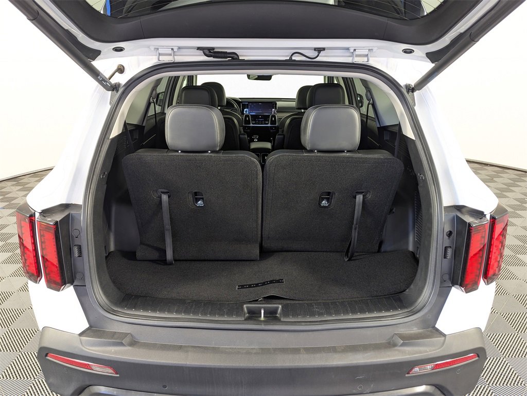 Used 2023 Kia Sorento X-Line EX image 32