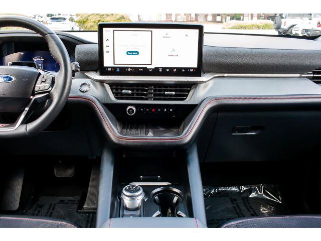 Certified 2025 Ford Explorer ST AWD/4WD image 14