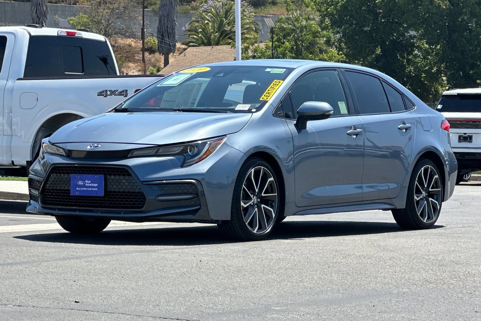 Used 2020 Toyota Corolla SE w/ SE Premium Package FWD image 7