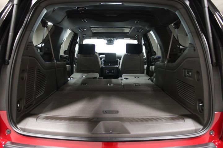 New 2026 GMC Yukon XL Elevation image 17