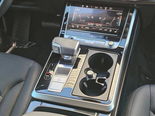 Used 2023 Audi Q7 3.0T Prestige AWD/4WD image 18