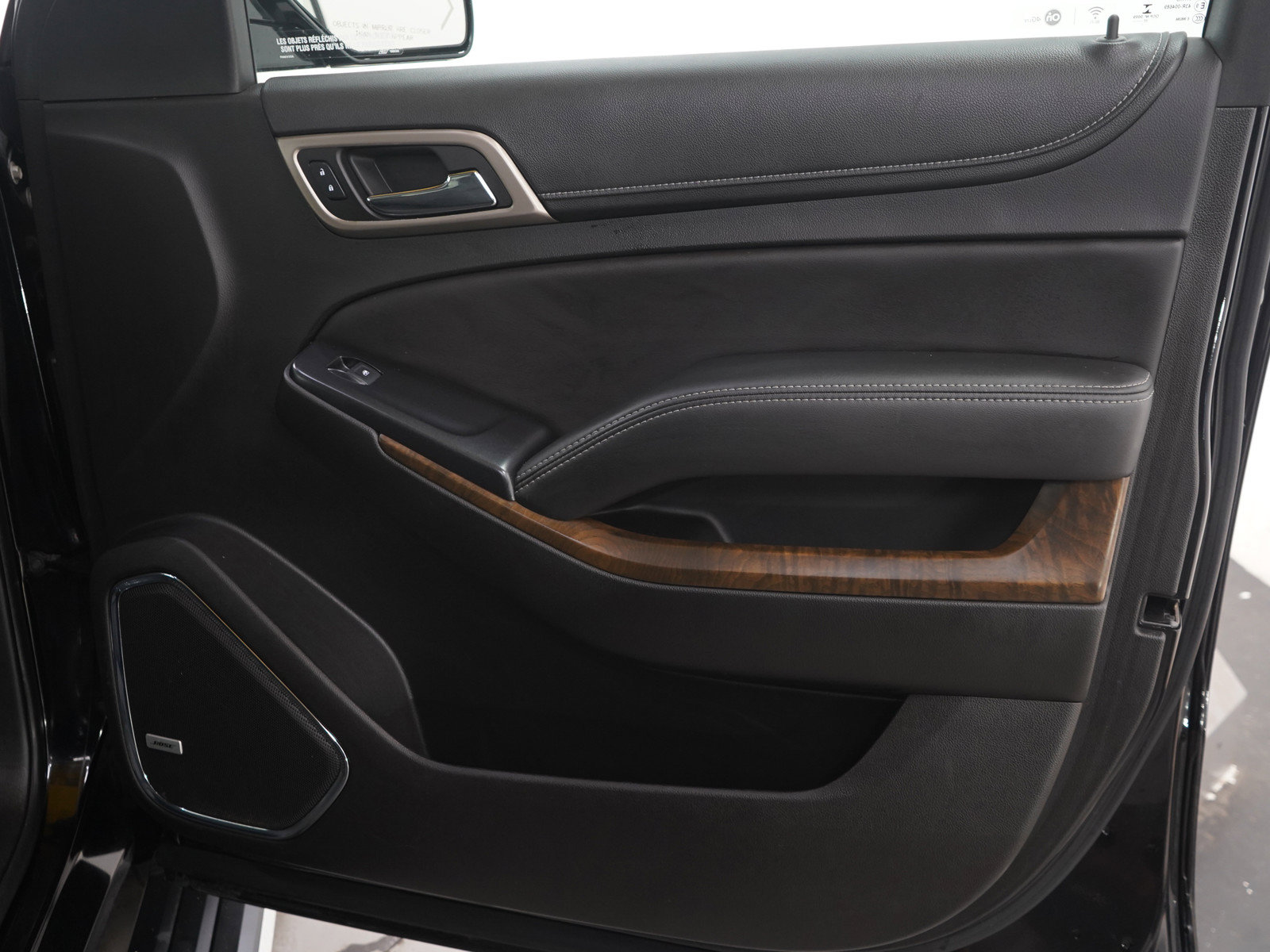 Used 2018 GMC Yukon Denali AWD/4WD image 12
