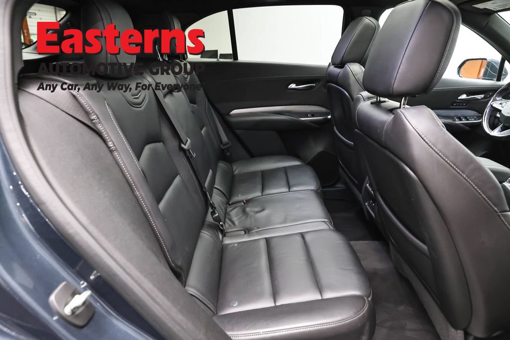 Used 2020 Cadillac XT4 Premium Luxury w/ Sun And Sound Package AWD/4WD image 24