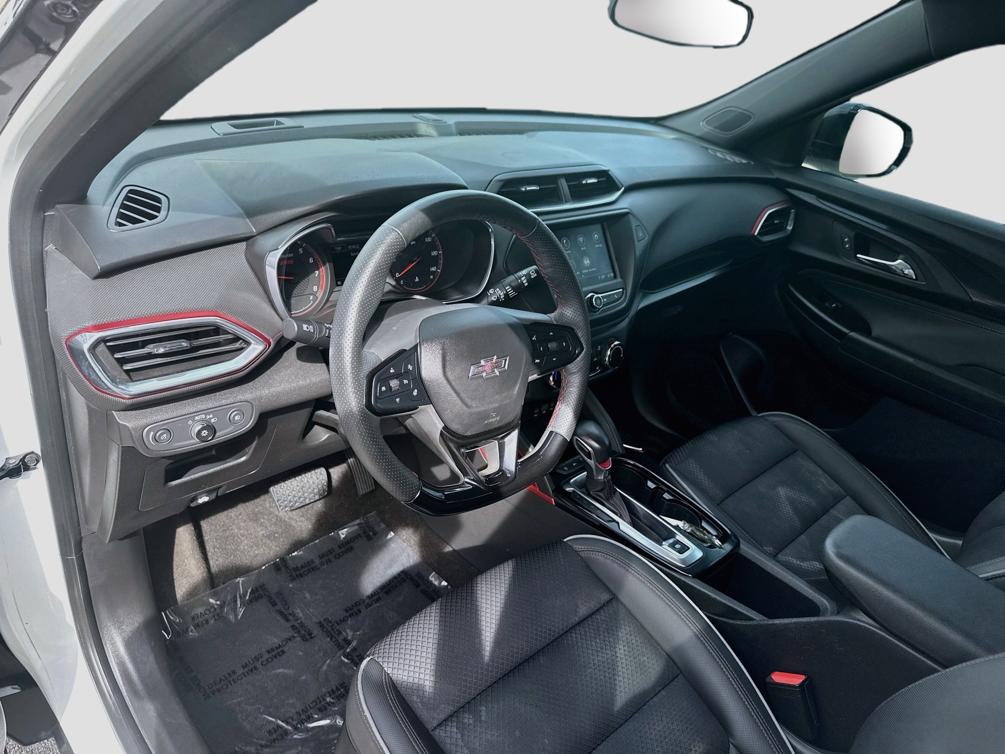Used 2022 Chevrolet TrailBlazer RS FWD image 9