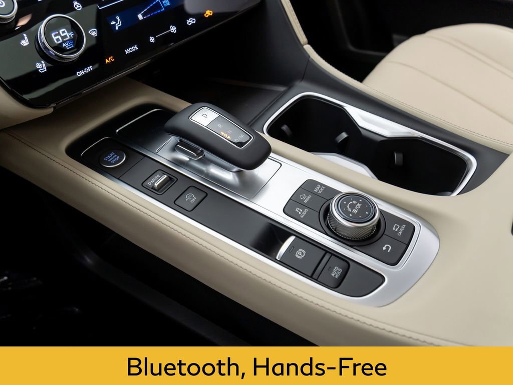 Certified 2025 INFINITI QX60 Luxe image 11