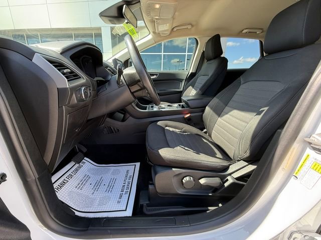 Used 2022 Ford Edge SE w/ Black Appearance Package image 20